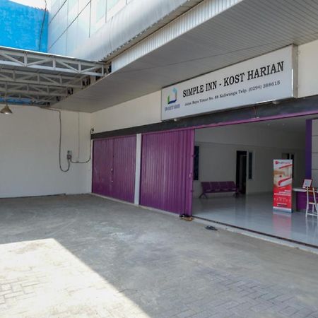 Hotel RedDoorz near Alun Alun Kaliwungu Kendal Brangsong Zewnętrze zdjęcie